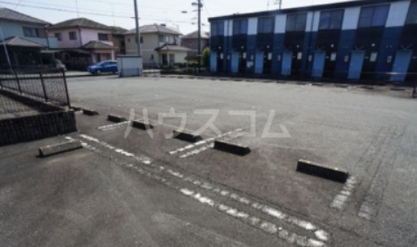 14/22 駐車場