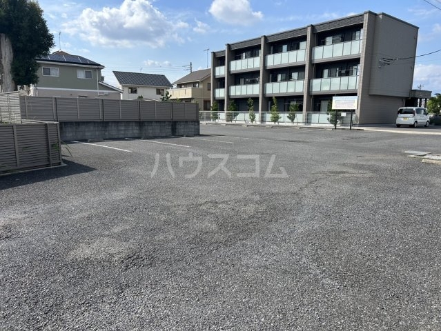 28/30 駐車場