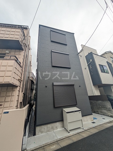 2/4 外観