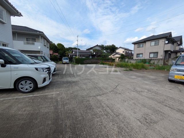 20/20 駐車場