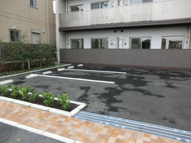 20/22 駐車場