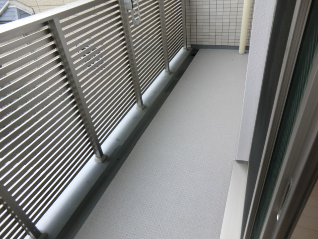 14/22 バルコニー