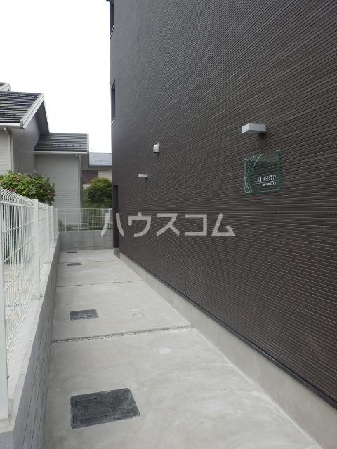 3/7 エントランス