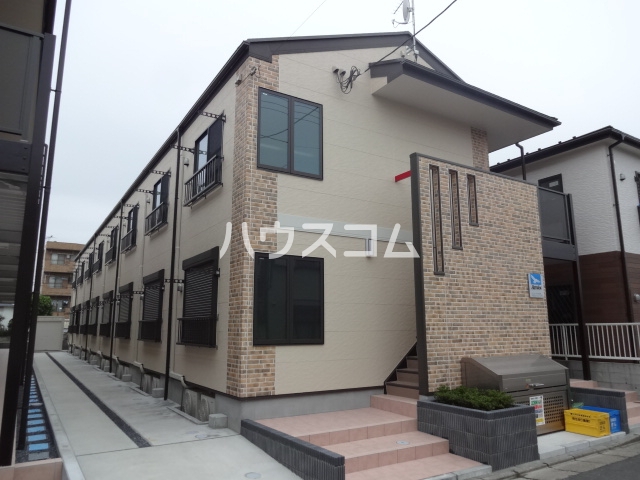 21/30 エントランス