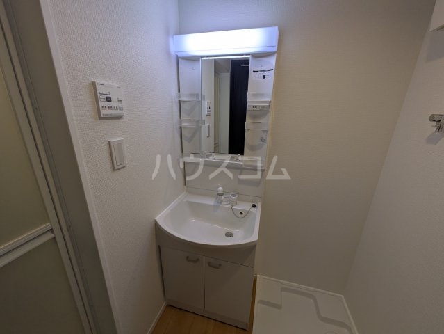 14/30 洗面