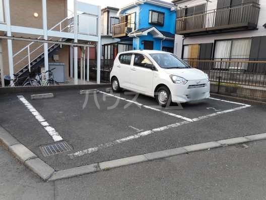 15/21 駐車場