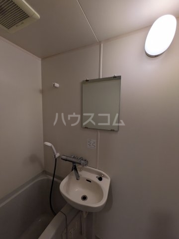 15/30 洗面