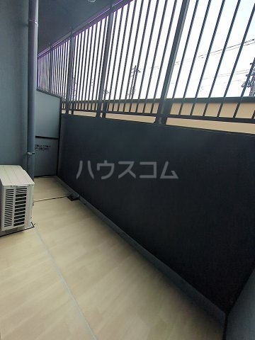 20/30 バルコニー