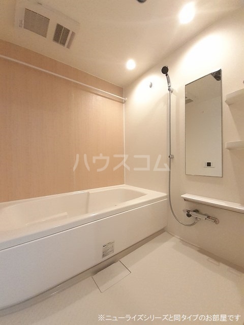 20/30 浴室