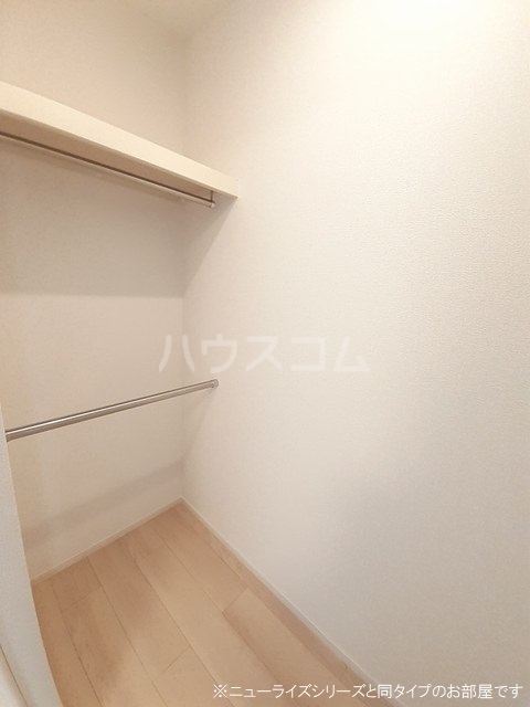 17/30 収納