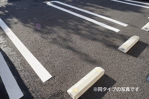14/20 駐車場