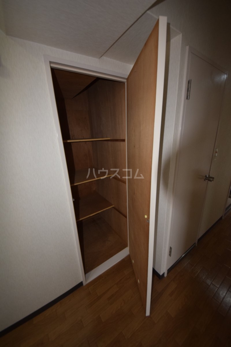 14/30 収納