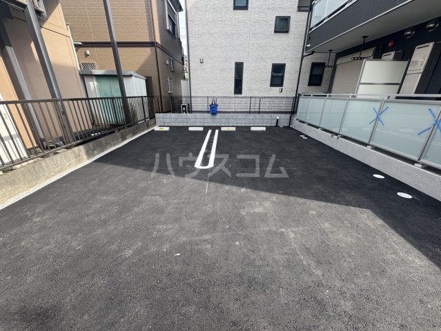 11/19 駐車場