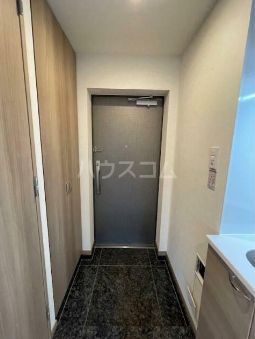7/24 玄関