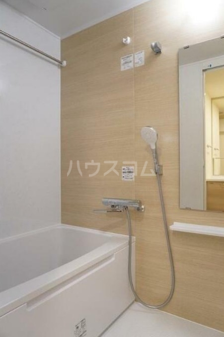 15/30 浴室