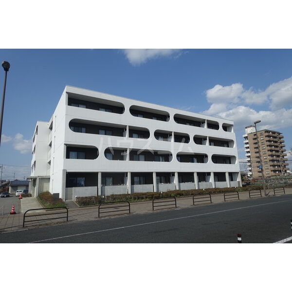 15/20 駐車場