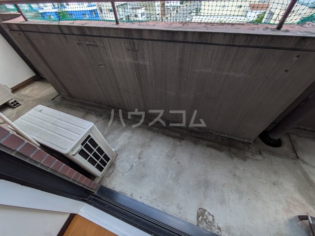 20/30 バルコニー