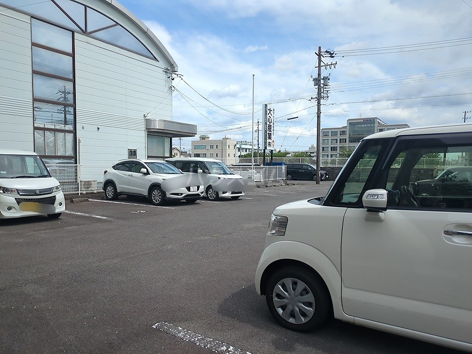 19/22 駐車場