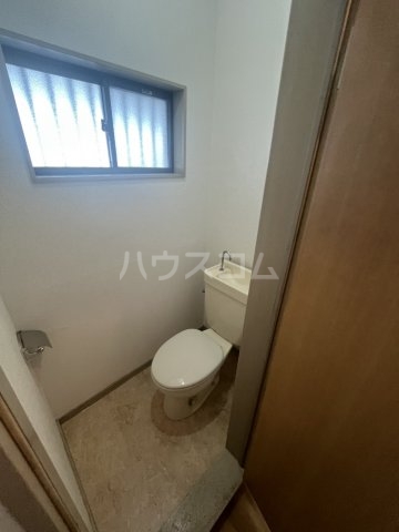 13/30 トイレ