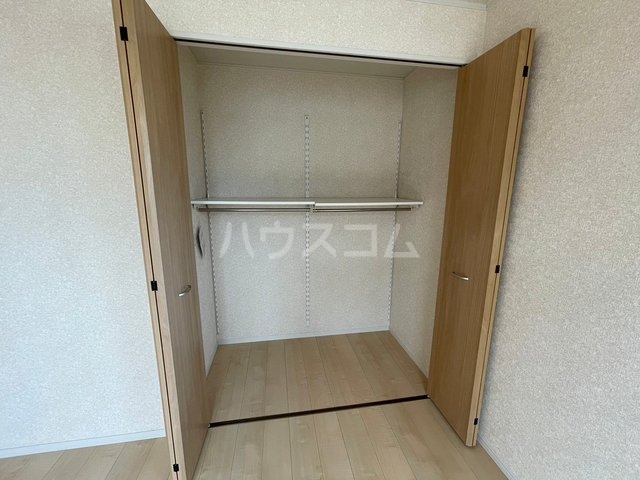13/30 収納
