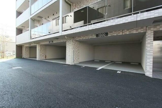 3/4 駐車場