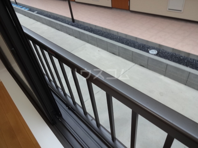 13/27 バルコニー