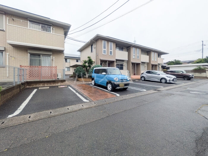 17/20 駐車場