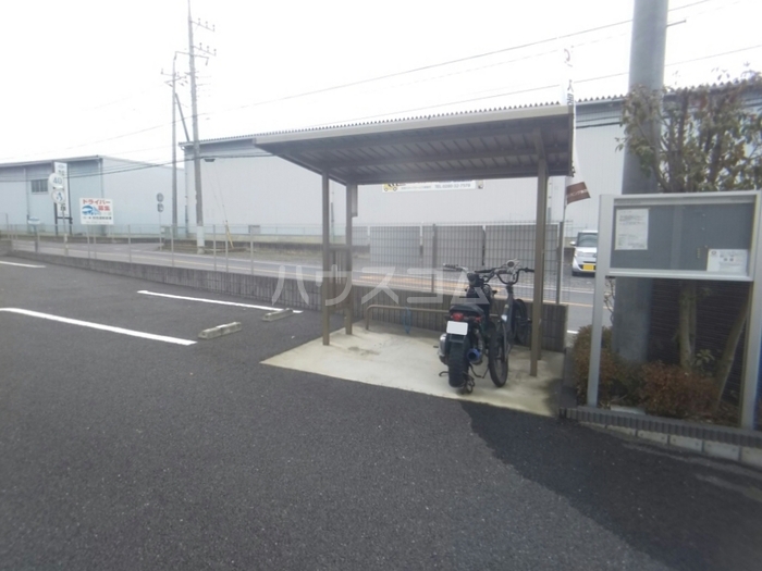 17/27 駐車場