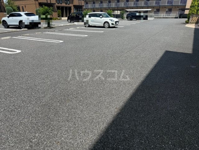3/4 駐車場
