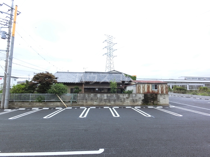 17/25 エントランス