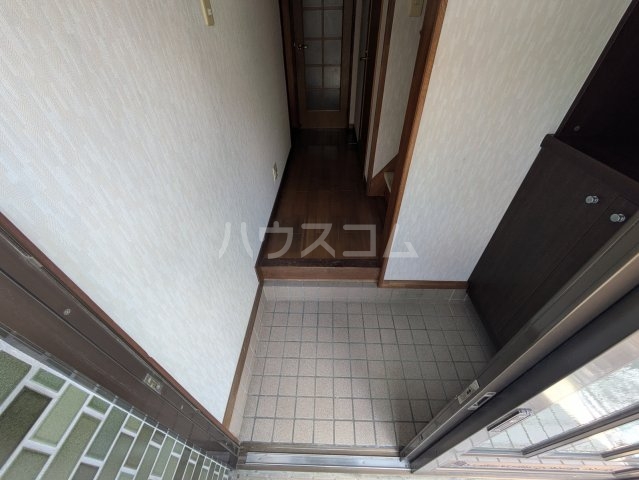 13/30 玄関
