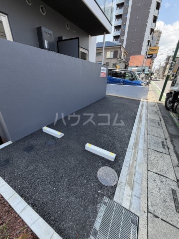 21/30 駐車場