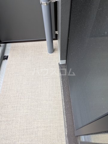 19/30 バルコニー