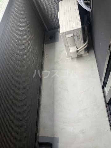 20/27 バルコニー