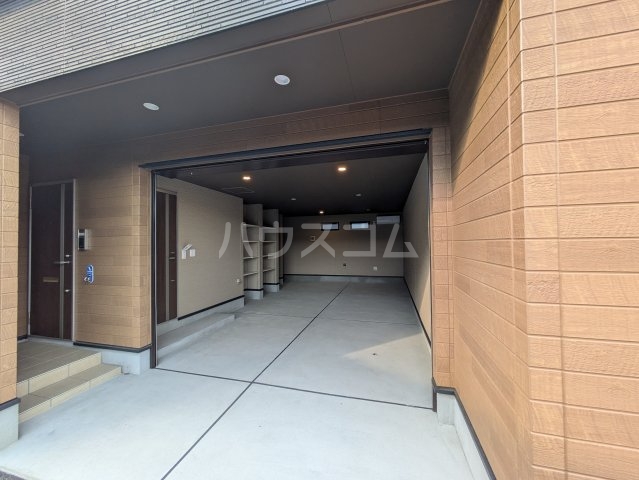 28/30 駐車場