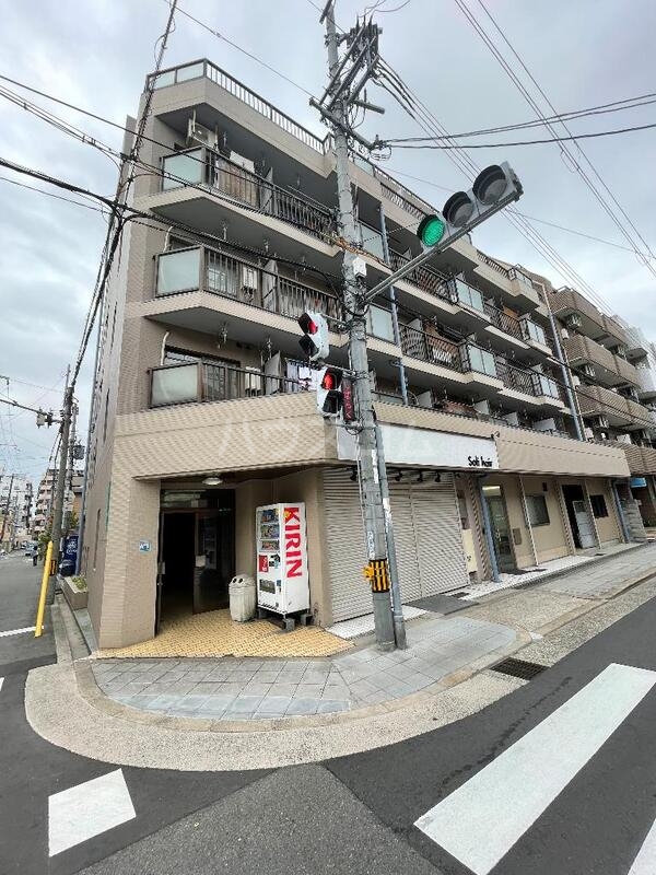 1/16 外観
