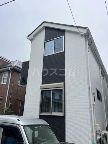 2/10 外観