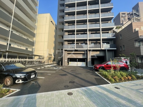 14/22 駐車場