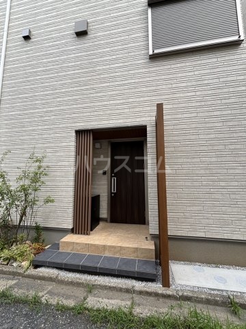 28/29 エントランス