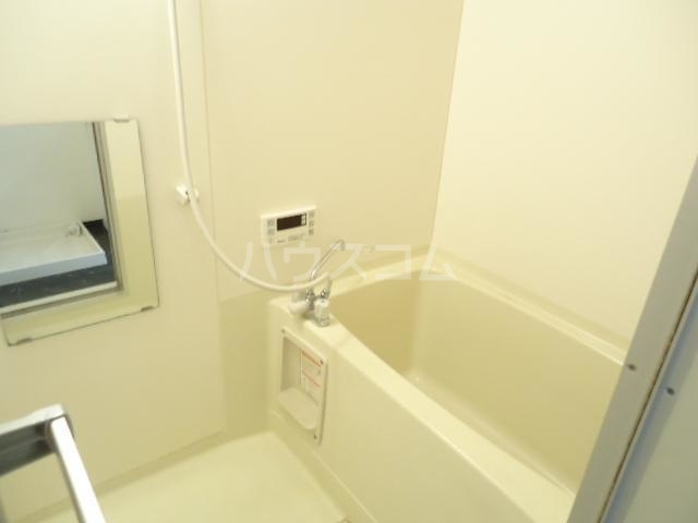15/26 浴室