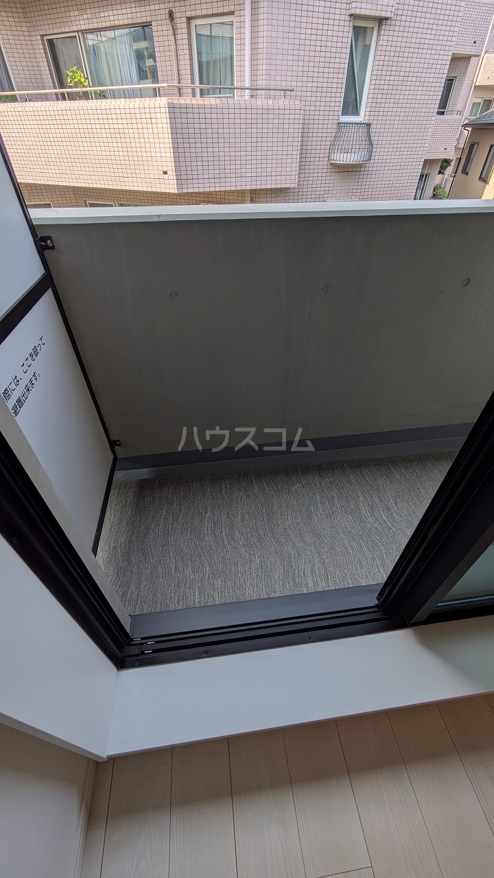 13/28 バルコニー