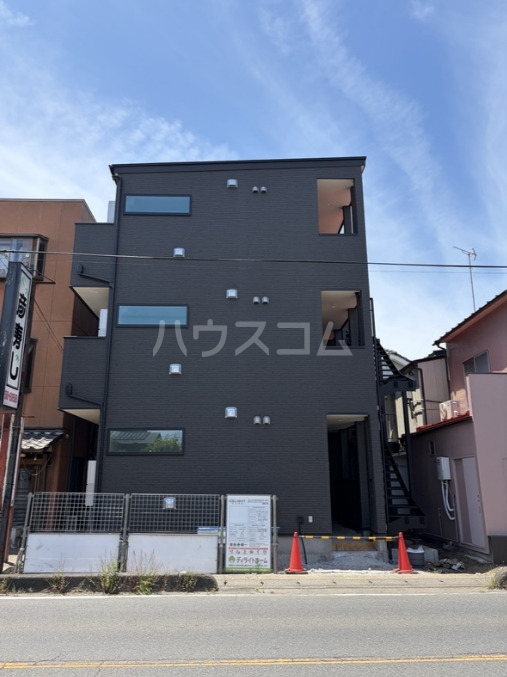 2/30 外観