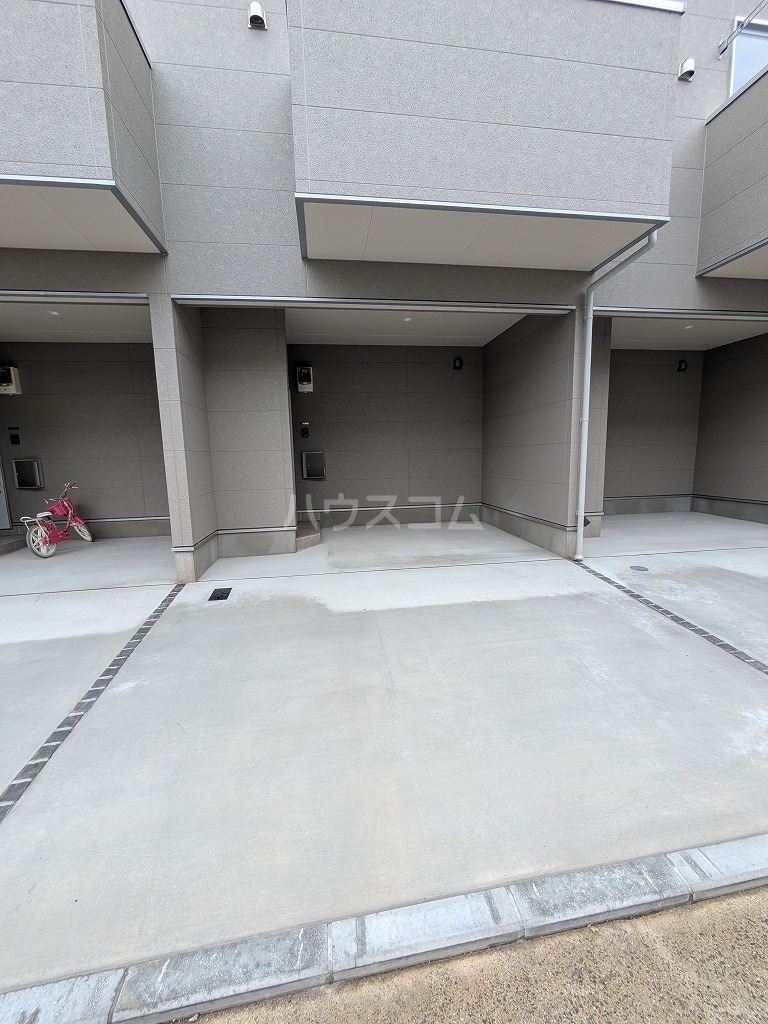 28/29 駐車場