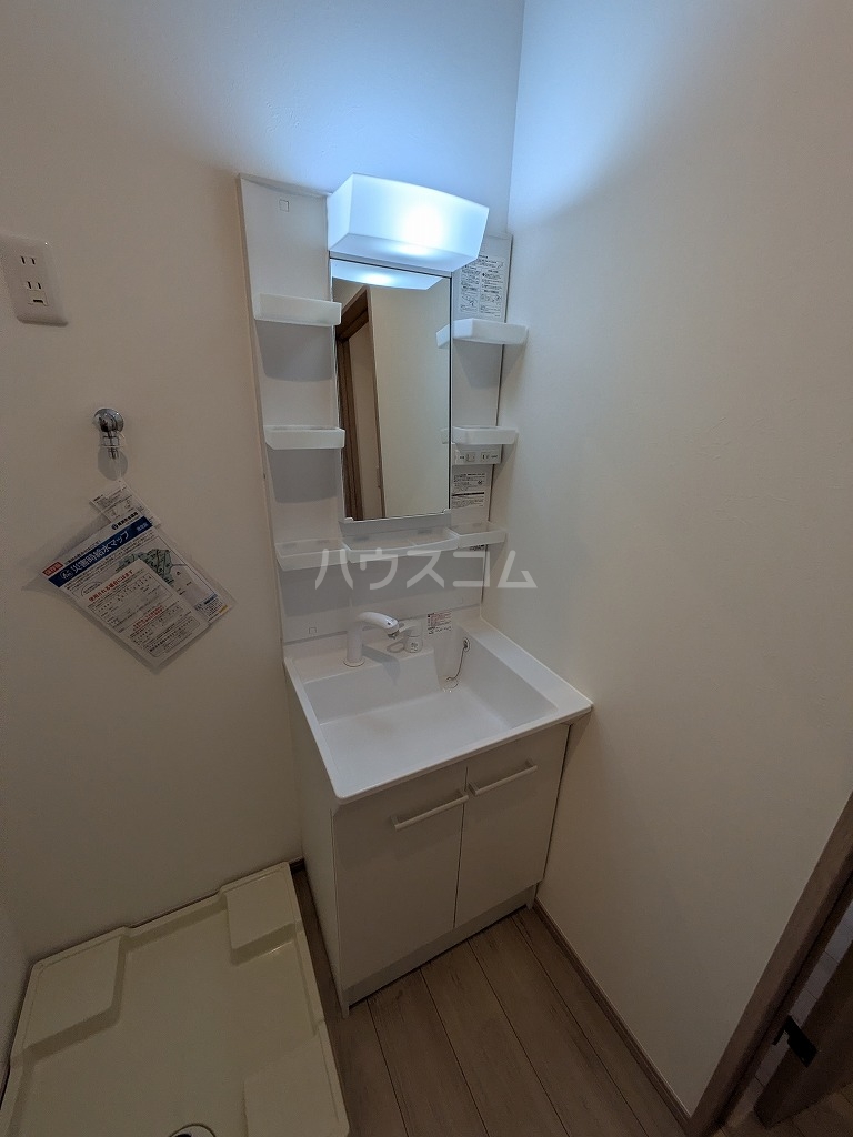 15/28 洗面