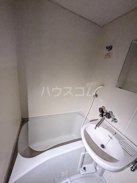 14/30 浴室