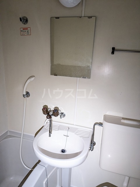 16/30 洗面