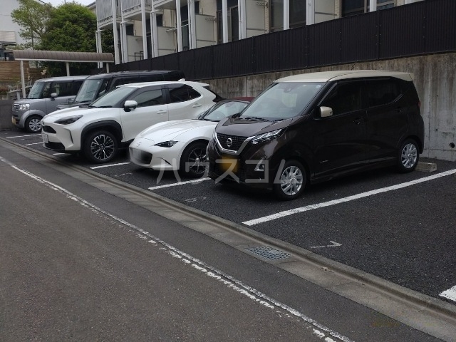 14/24 駐車場