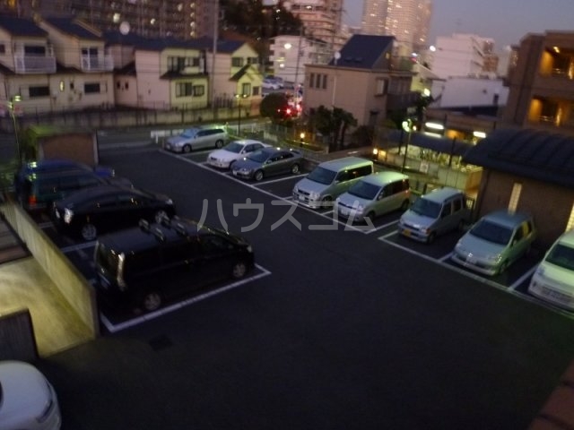 11/13 駐車場