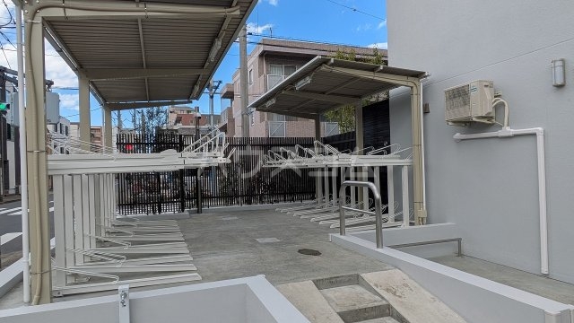 21/27 駐車場