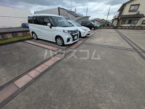 24/30 駐車場